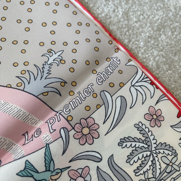 *Sold* 100% Authentic Brand New Hermes 90 x 90 silk scarf - Le premier chant - Picture 6 of 8